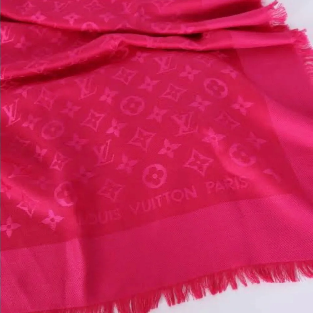 Authentic Louis Vuitton monogram scarf - Picture 3 of 4